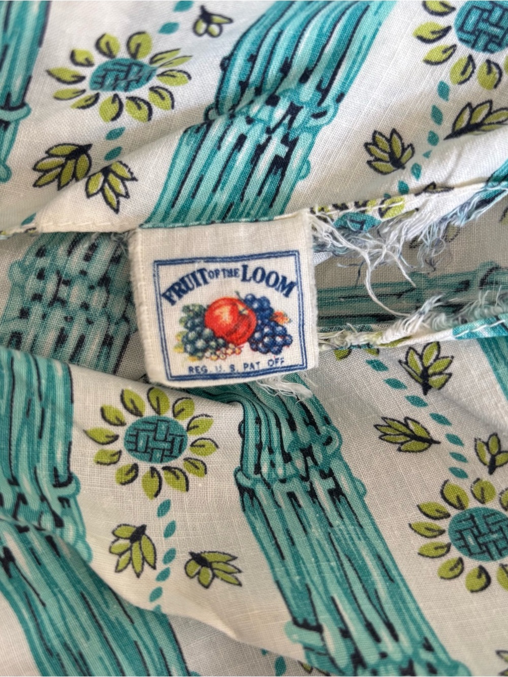 Vintage 1940s FRUIT of the LOOM Floral & Basket Print House Dress / 38 bust - Picture 14 of 15
